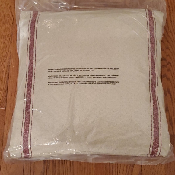 Christmas decor pillow - Picture 6 of 6